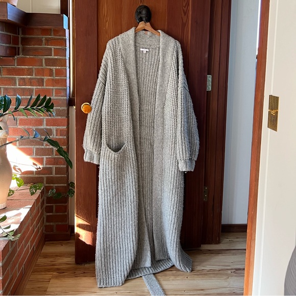 Lunya wool cardigan/ robe - Picture 2 of 4
